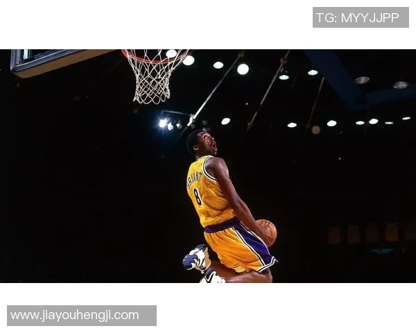 方硕的成长之路：从青涩新秀到篮球场上的领军人物